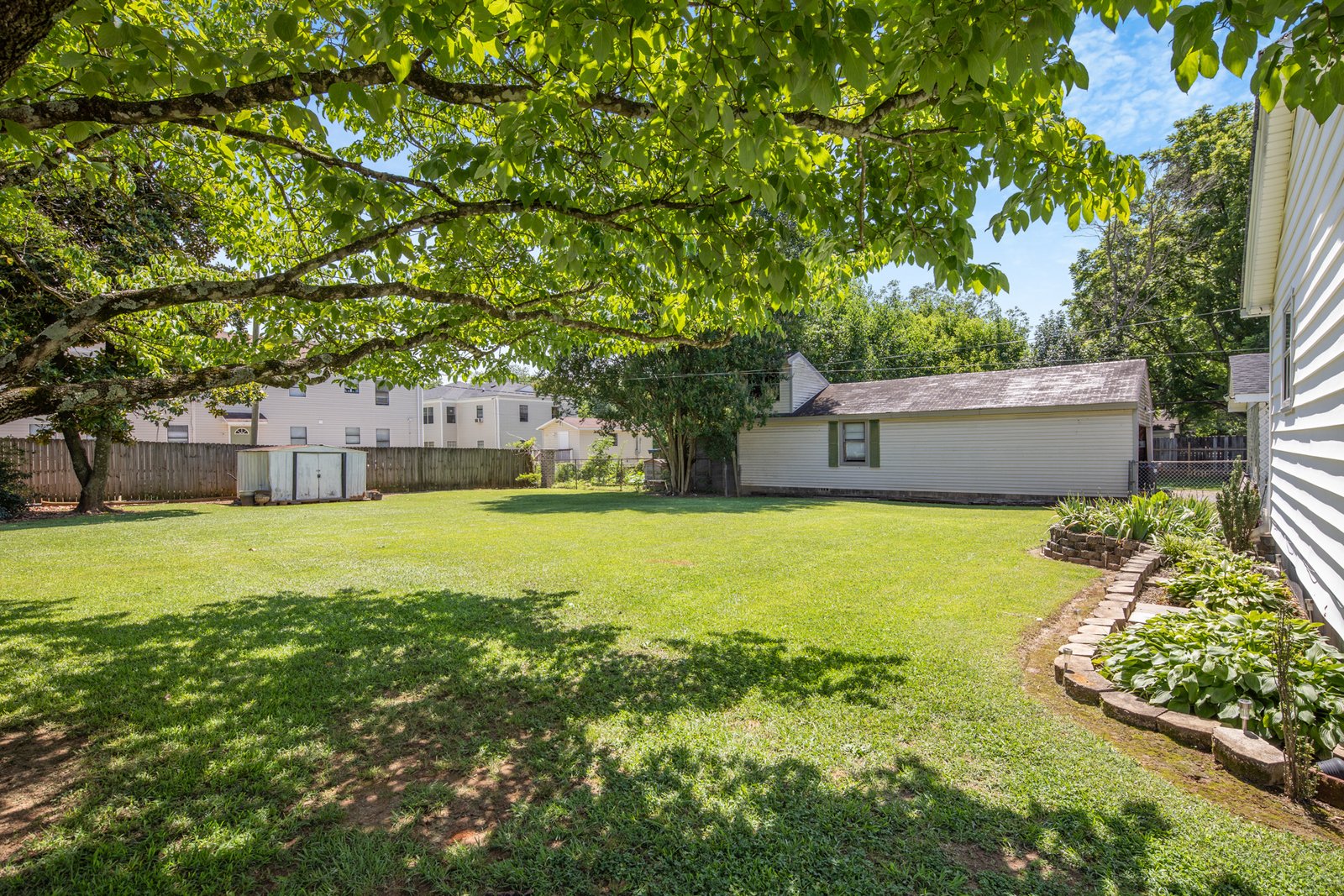 Backyard - REPLACE with your photo