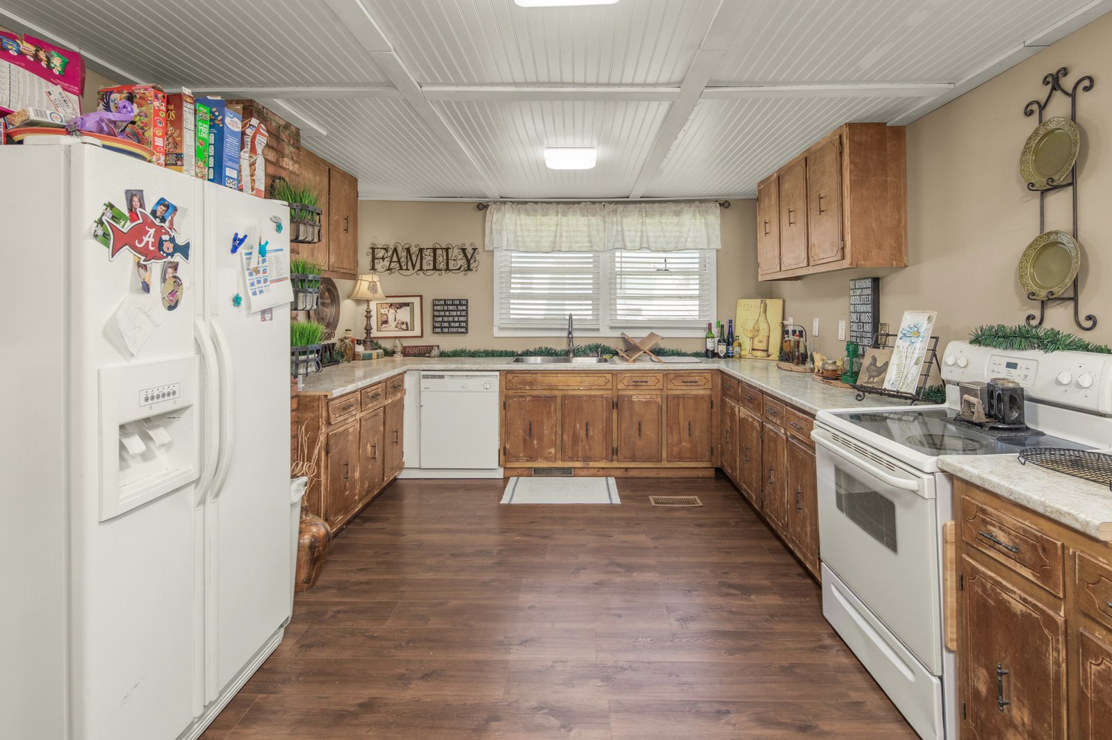 Kitchen - REPLACE with your photo